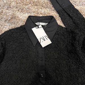 Women Zara size Small black laze blouse